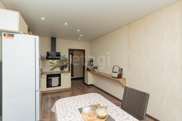 
  Продается 2-комн. квартира 72.7 м². Фото 4.