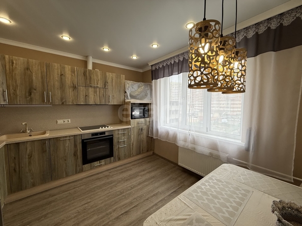 
  Продается 2-комн. квартира 65.4 м². Фото 2.