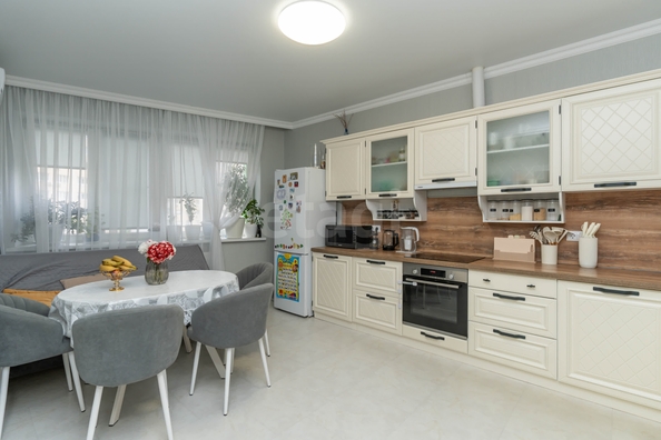 
  Продается 2-комн. квартира 72.2 м². Фото 1.