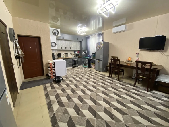 
  Продается 2-комн. квартира 71.8 м². Фото 1.