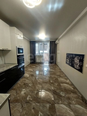 
  Продается 2-комн. квартира 57.8 м². Фото 1.