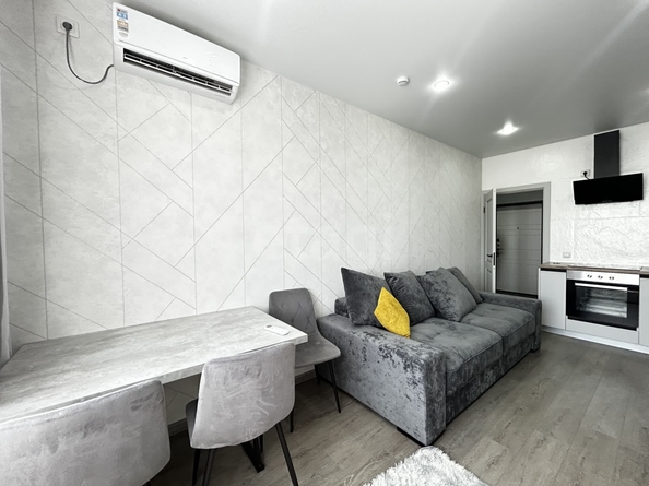 
  Продается 1-комн. квартира 37.7 м², в МКР Любимово, 5 квартал литера 1. Фото 9.