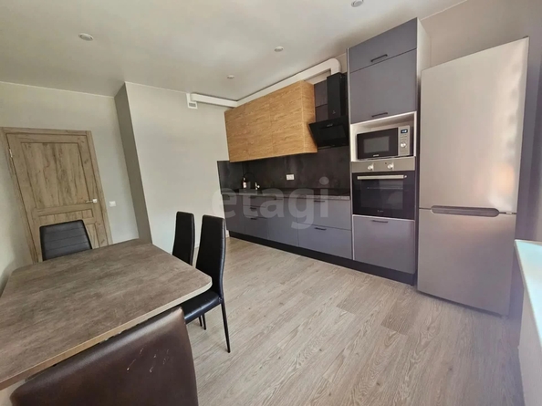 
  Продается 2-комн. квартира 60.4 м². Фото 2.