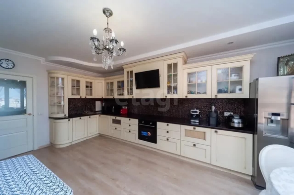 
  Продается 4-комн. квартира 152.3 м². Фото 4.