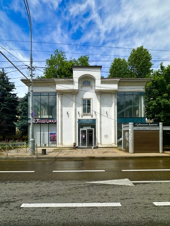 
  Сдается универсальное помещение 560 м². Фото 2.