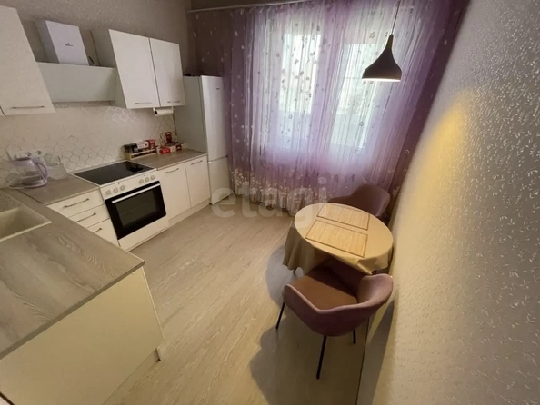 
  Продается 2-комн. квартира 48 м², в ЖК Южане, 3 очередь литера 3. Фото 2.