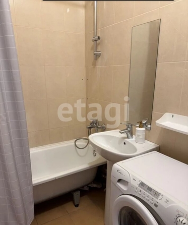 
  Сдается 1-комн. квартира 50 м². Фото 7.