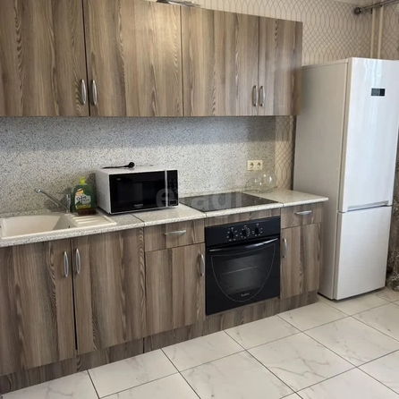 
  Сдается 1-комн. квартира 40 м². Фото 1.