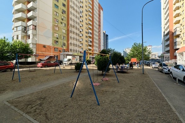 
   Продам 3-комнатную, 80 м², Академика Лукьяненко П.П. ул, 16

. Фото 18.