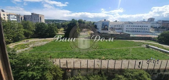 
   Продам 4-комнатную, 95 м², Парус мкр, 17

. Фото 34.