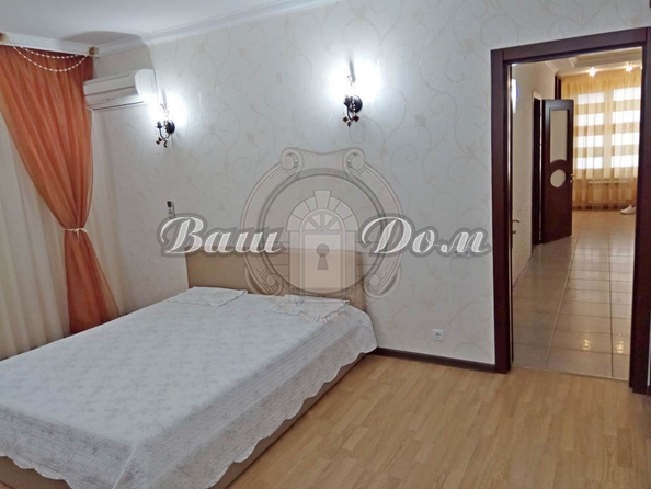 
   Продам 3-комнатную, 104 м², Куникова ул, 22

. Фото 16.