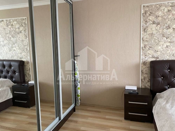 
   Продам 1-комнатную, 40 м², Марцинкевича ул

. Фото 5.