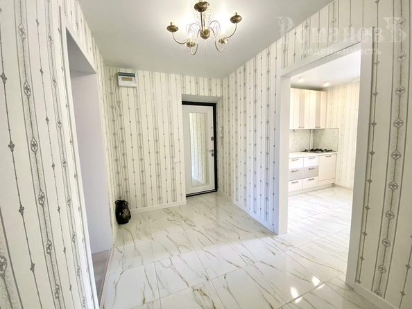 
   Продам 3-комнатную, 63 м², Шпаковская ул, 111

. Фото 1.