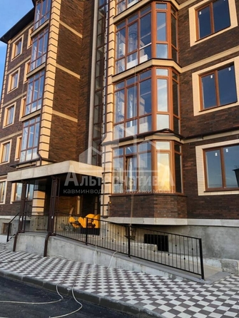 
  Продается 2-комн. квартира, 55 м², Галерейная ул
. Фото 3.