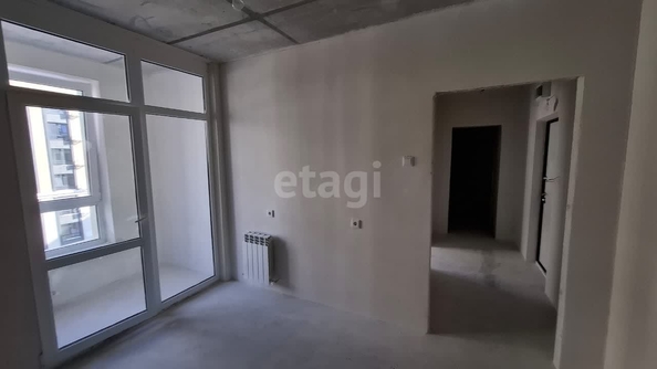 
   Продам 1-комнатную, 38 м², Андрея Голуба ул, 16к1

. Фото 9.