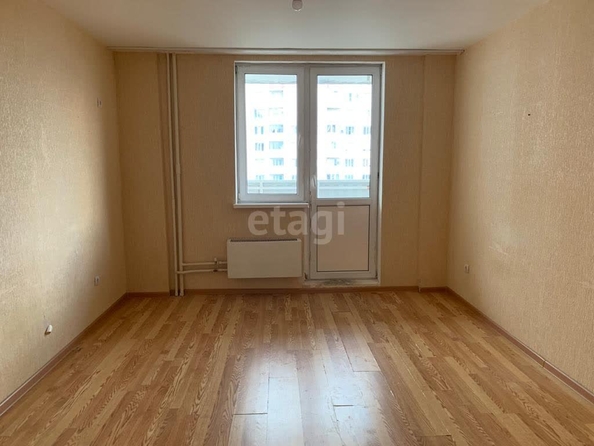 
   Продам 3-комнатную, 71.2 м², Южный обход ул, 12/14

. Фото 10.