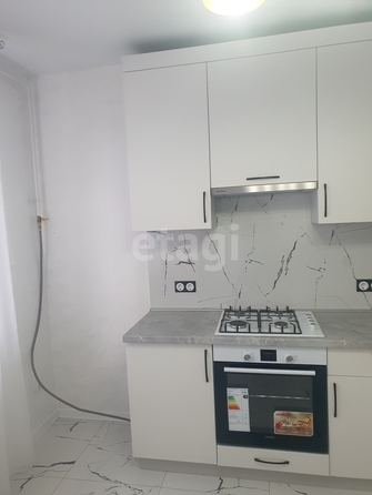 
  Продается 2-комн. квартира, 56 м², Южный обход ул, д. 1/1
. Фото 3.