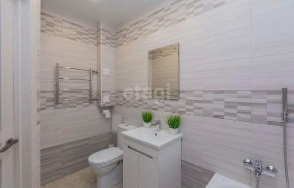 
   Продам 1-комнатную, 37.2 м², Доваторцев ул, 90

. Фото 13.