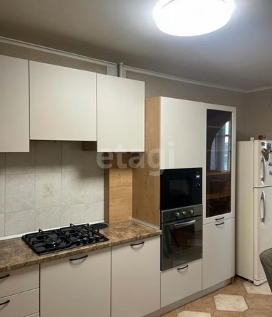 
   Продам 3-комнатную, 107 м², Лермонтова ул, 177

. Фото 1.