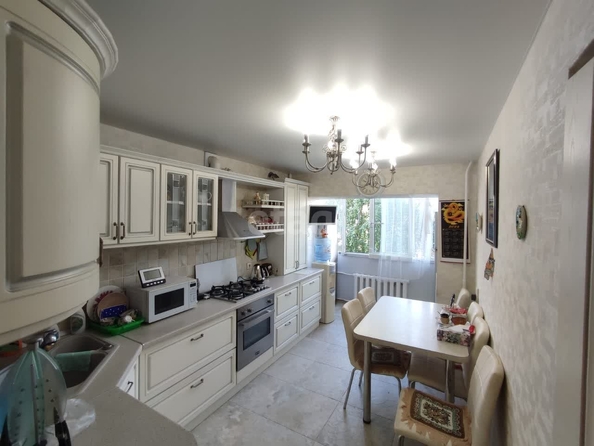 
  Продается 4-комн. квартира, 90 м², Маршала Жукова ул, д. 30
. Фото 2.