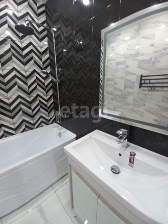 
   Продам 2-комнатную, 53.9 м², генерала Маргелова ул, 3/1

. Фото 14.