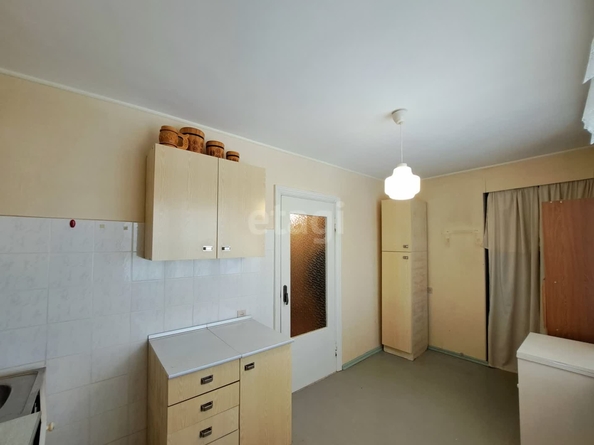 
   Продам 1-комнатную, 43 м², Юности пр-кт, 20

. Фото 13.