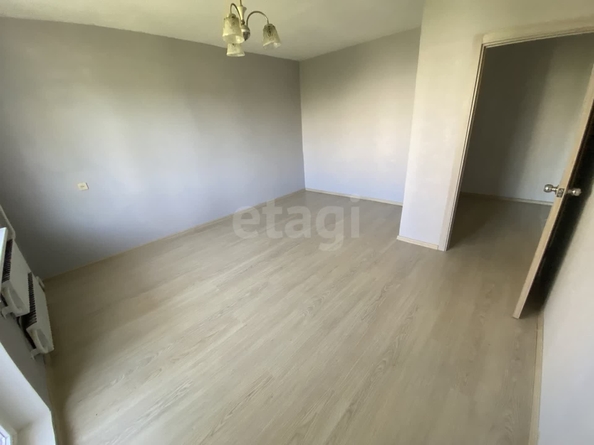 
  Продается 3-комн. квартира, 64.6 м², Доваторцев ул, д. 69/4
. Фото 7.