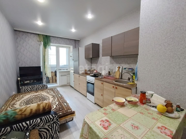 
   Продам 1-комнатную, 42 м², Доваторцев ул, 90

. Фото 3.