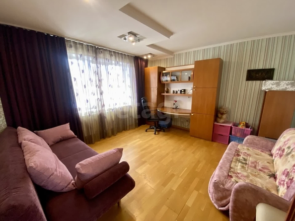 
   Продам 4-комнатную, 180 м², Ленина ул, 245

. Фото 30.