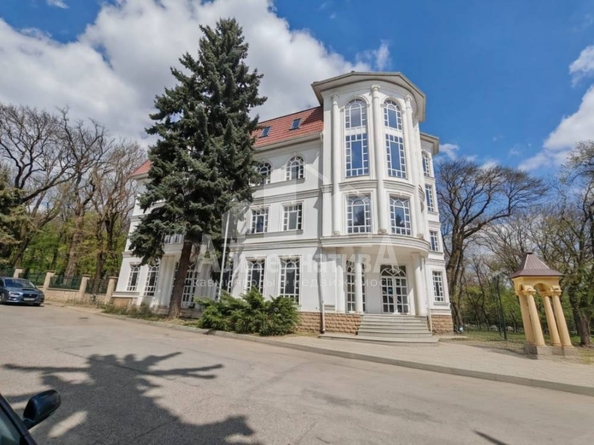 
  Продается универсальное помещение, 1400 м², Интернациональная ул
. Фото 1.