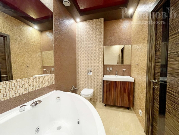 
   Продам 3-комнатную, 107.8 м², Пржевальского ул, 12

. Фото 20.