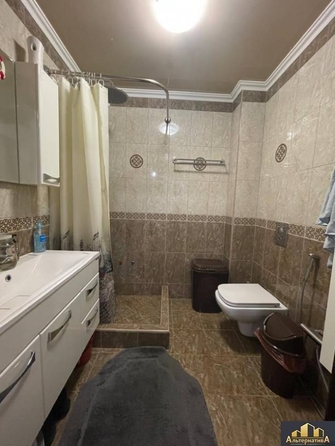 
  Продается 2-комн. квартира, 69 м², Цветочная ул
. Фото 8.