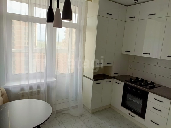 
  Продается 1-комн. квартира, 34 м², Матрёны Наздрачёвой ул, д. 3/3к1
. Фото 2.