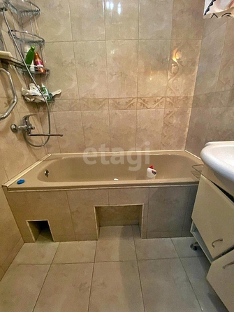 
  Продается 4-комн. квартира, 73 м², Ленина ул, д. 301
. Фото 7.