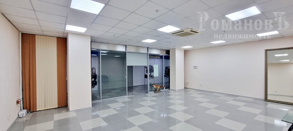 
  Продается универсальное помещение, 145 м², Доваторцев ул, д. 30Б
. Фото 5.