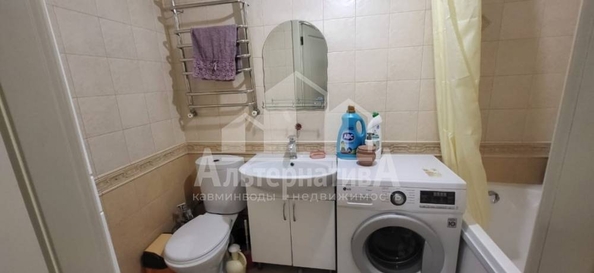 
  Продается 2-комн. квартира, 53 м², Главная ул
. Фото 9.