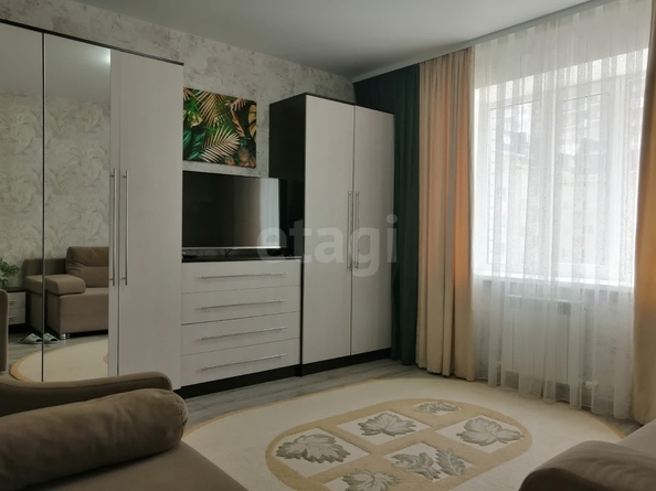 
  Продается 1-комн. квартира, 33.4 м², Доваторцев ул, д. 90а
. Фото 9.