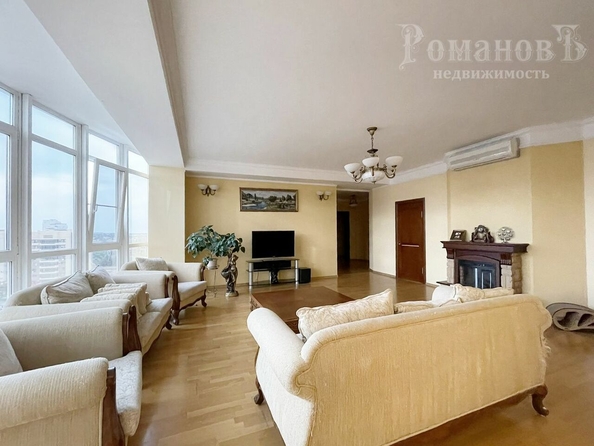 
  Продается 4-комн. квартира, 178.4 м², Мира ул, д. 282/2
. Фото 7.