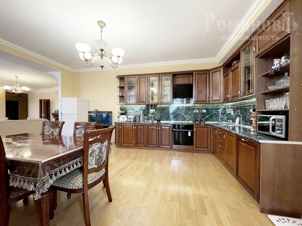 
  Продается 4-комн. квартира, 178.4 м², Мира ул, д. 282/2
. Фото 13.