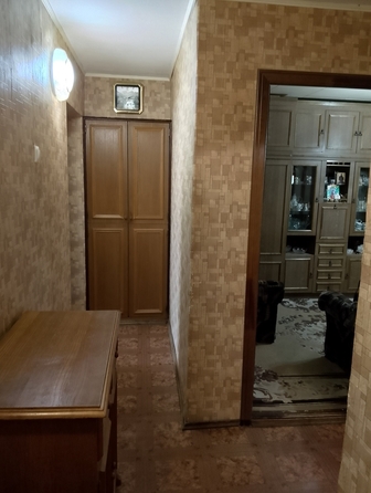 
  Продам 2-комн. квартиру, 42.1 м², 40 лет Октября пр-кт, д. 23
. Фото 4.