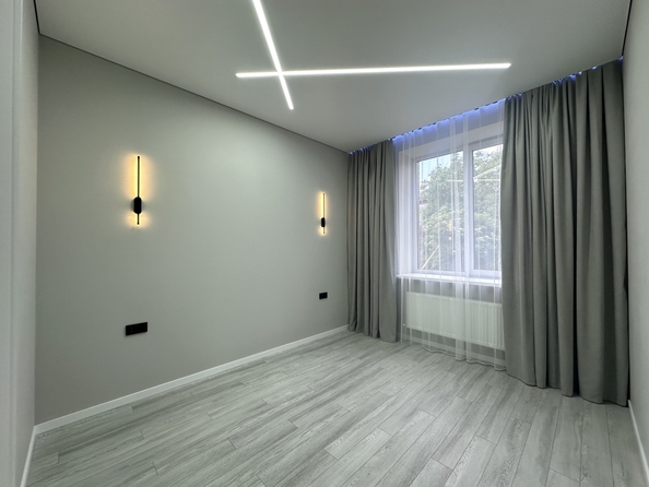 
  Продается 1-комн. квартира, 47 м², Озерная ул, д. 2
. Фото 8.