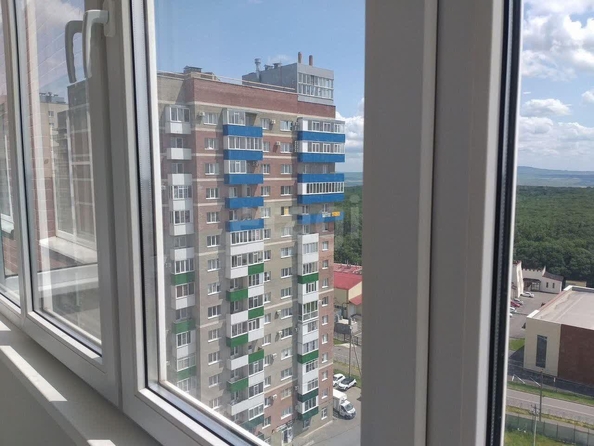 
  Продается 2-комн. квартира, 70 м², Доваторцев ул, д. 90
. Фото 10.