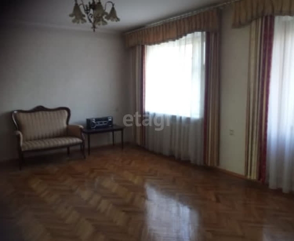 
  Продается 4-комн. квартира, 151 м², К.Маркса пр-кт, д. 72/1
. Фото 1.