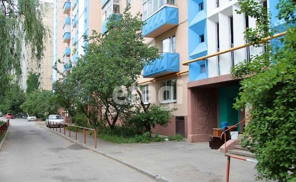 
  Сдается 1-комн. квартира, 40 м², Гризодубовой ул, д. 27
. Фото 12.