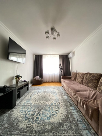 
  Продается 2-комн. квартира, 54.7 м², Малиновского пер, д. 9
. Фото 2.