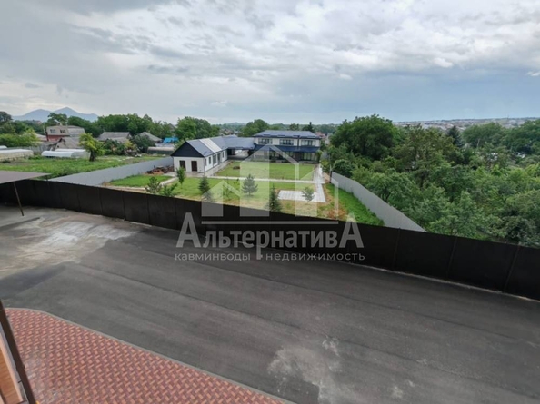 
  Продается 2-комн. квартира, 66.5 м², Октябрьская ул
. Фото 4.