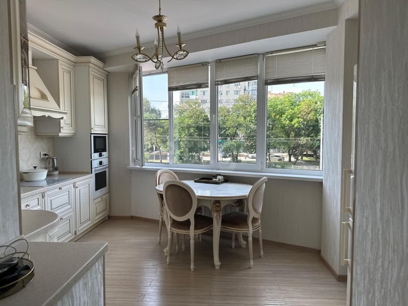 
  Продается 3-комн. квартира, 132.5 м², Лермонтова ул, д. 212
. Фото 1.