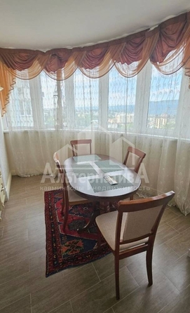 
  Продается 2-комн. квартира, 98 м², Кирова ул
. Фото 9.