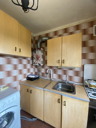
  Сдается 3-комн. квартира, 57 м², 40 лет Октября пр-кт, д. 14
. Фото 7.