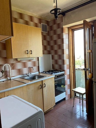 
  Продается 3-комн. квартира, 56.8 м², 40 лет Октября пр-кт, д. 14
. Фото 6.